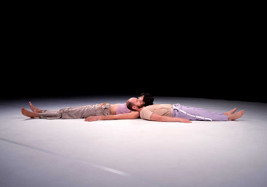 Performance, Should I Do The Man's Part, Daniel Klingen Borg, Ernestyna Orlowska, Non binary, Dance, Small man tall woman